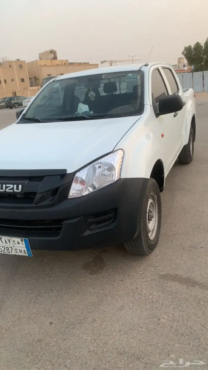 ايسوزو غمارتين دبل ديزل موديل 2014 1
