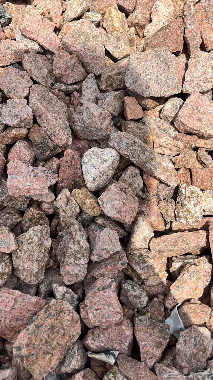 حجر احمر لزينه وصناعات اخرى 0