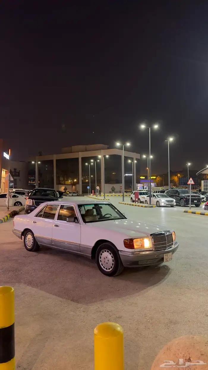 مرسيدس بنز W126 SE300 0