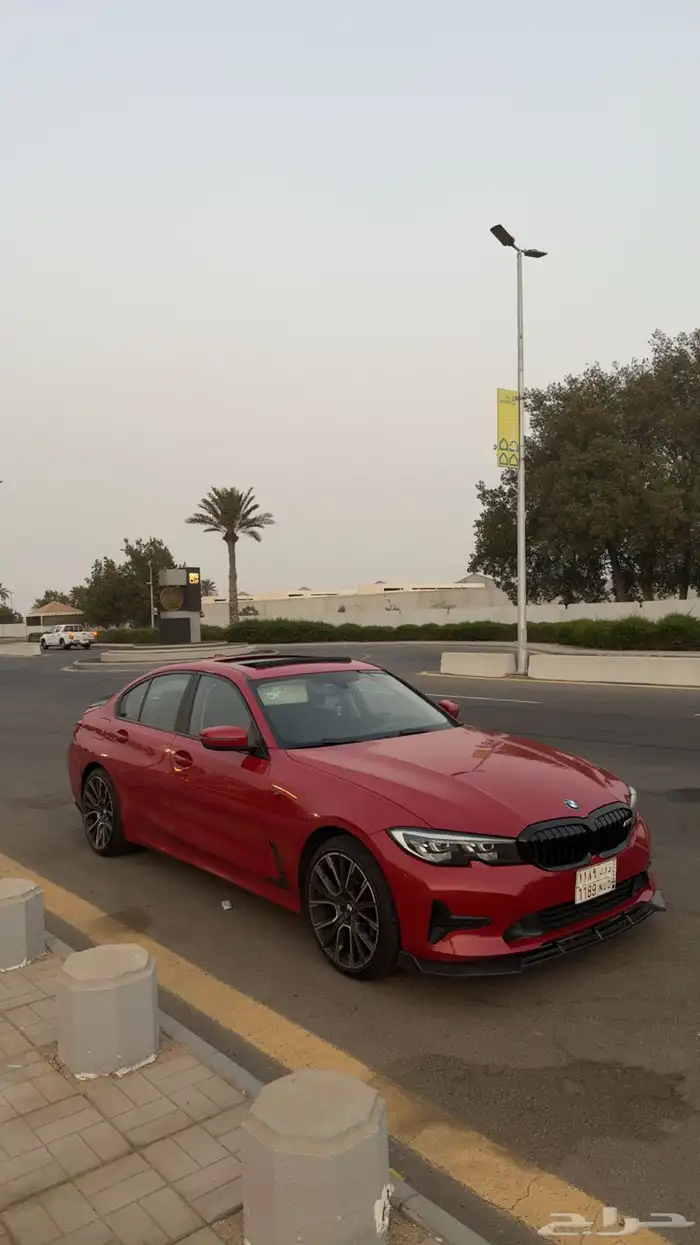 للبيع بي ام دبليو 320i موديل 2021 او بدل بمرسيدس E 1