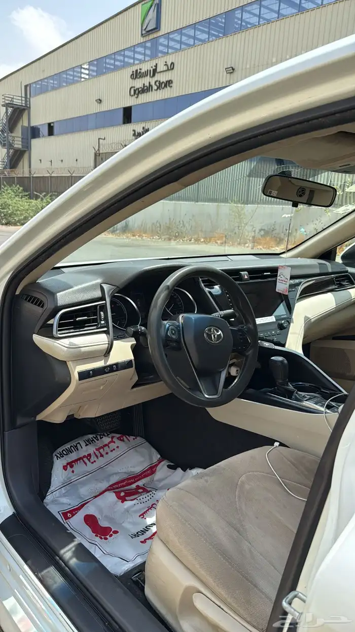 كامري هايبرد 2019 للبدل او بيع 4