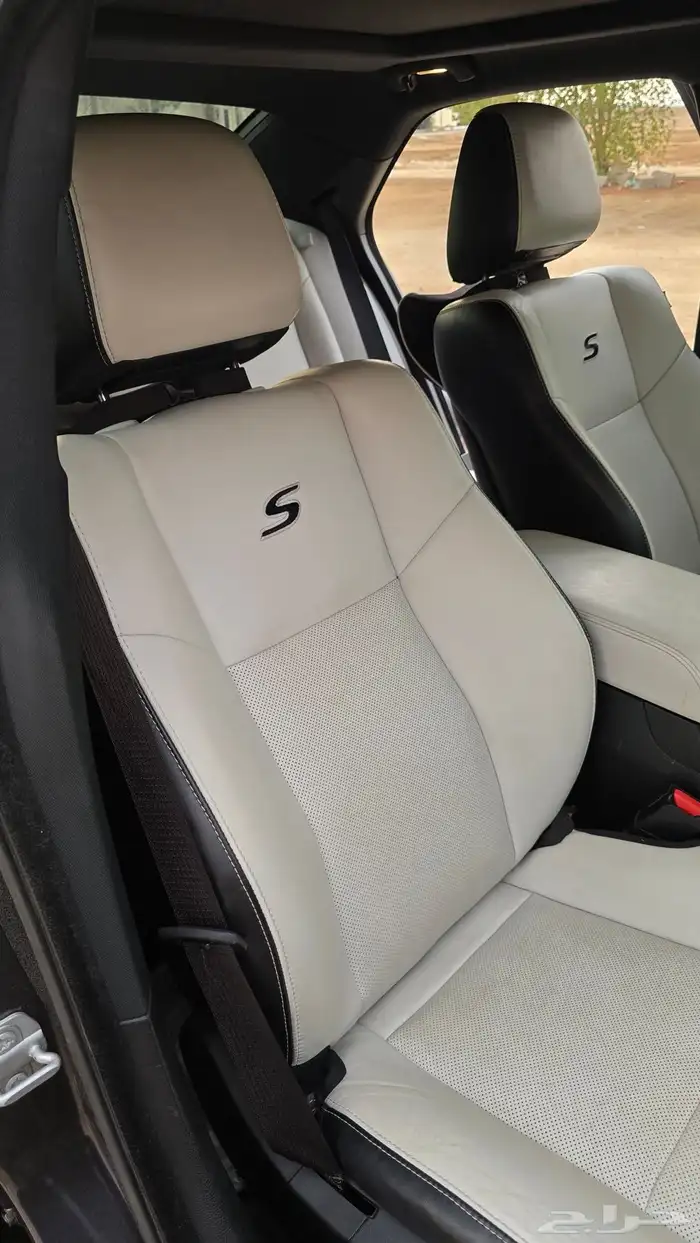 كرايزلر S300 2020 ممشى 64 فقط 14
