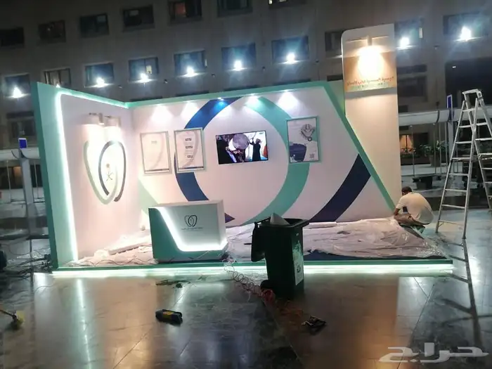 تاجير شاشات اضائات سستم صوت بوثات 55