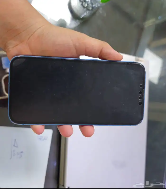 ايفون 13العادي نظيف 6