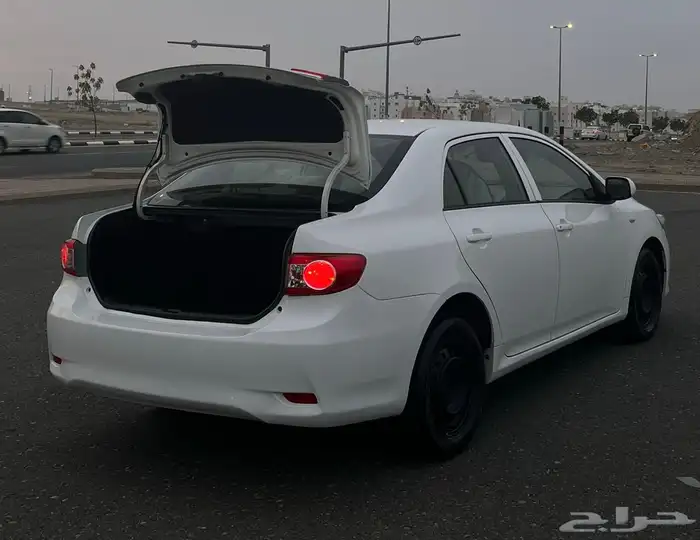 كورولا 2013 شد بلد مستخدم اول 33