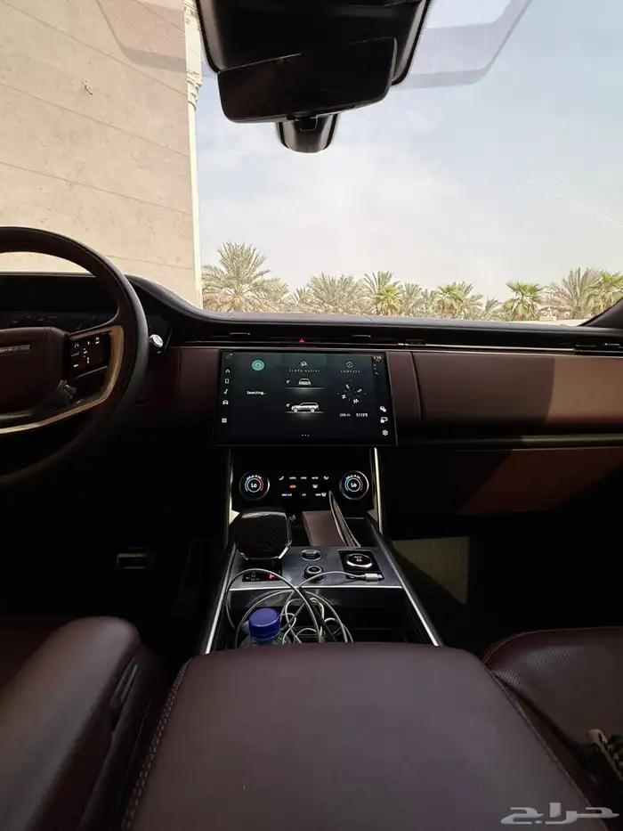 رنج روفر فوج HSE P530موديل 2022خليحي  في الامارات 17