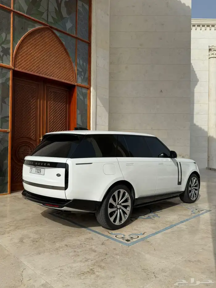 رنج روفر فوج HSE P530موديل 2022خليحي  في الامارات 6