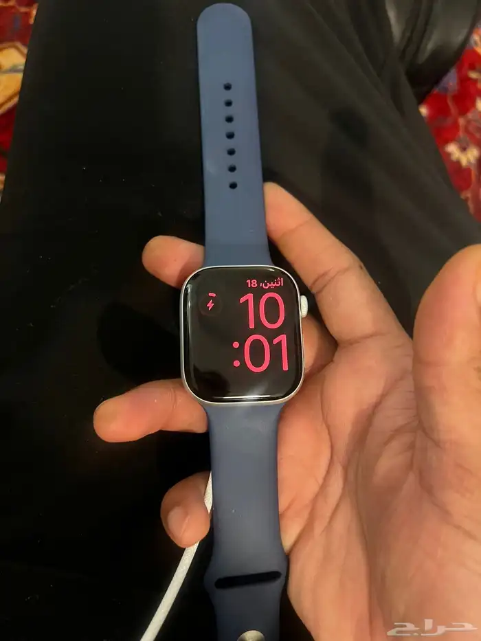 للبيع ساعة ابل 2