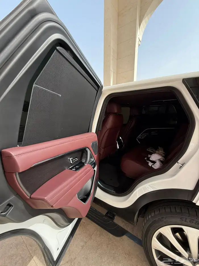 رنج روفر فوج HSE P530موديل 2022خليحي  في الامارات 12