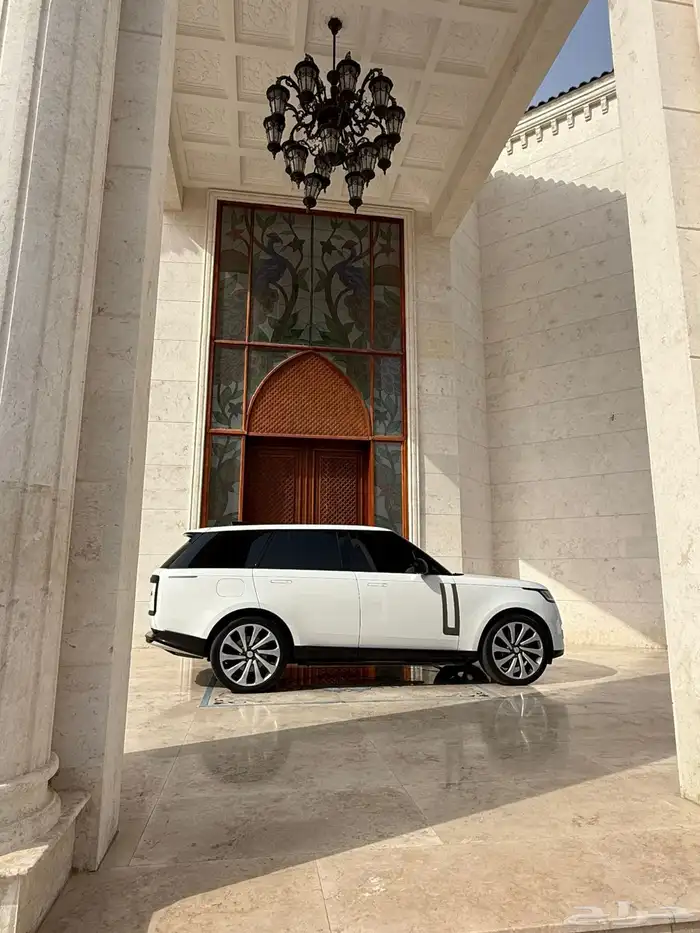 رنج روفر فوج HSE P530موديل 2022خليحي  في الامارات 7