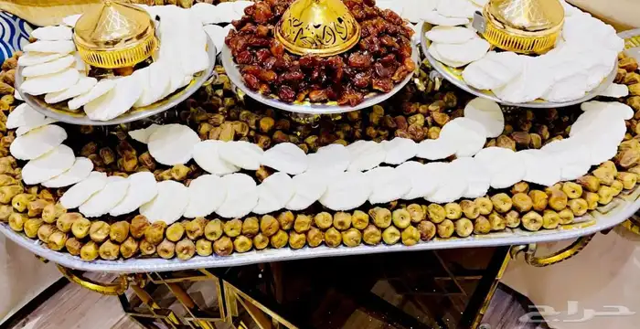 صواني تمر ومضير وسمن للمناسبات 6