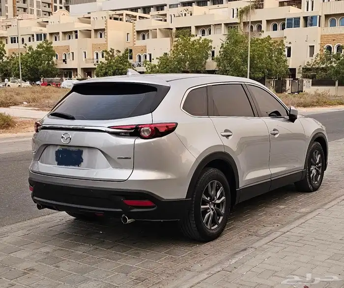 MAZDA Cx9 2020 1