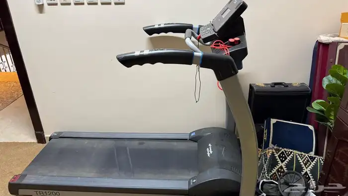 جهاز مشي ودراجة وياضية 3