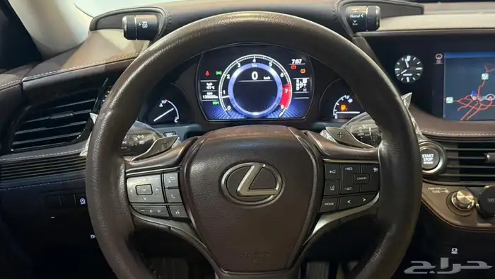 لكزس LS350 2018 بحالة نظيفة جدا 9