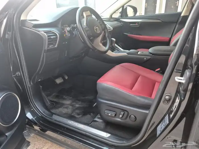 لكزس 2020 60.0 كم nx 300 11