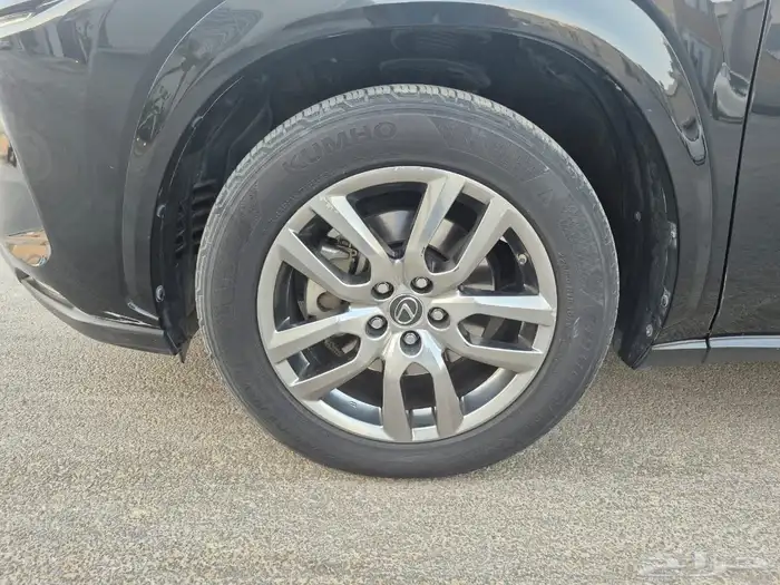 لكزس 2020 60.0 كم nx 300 22
