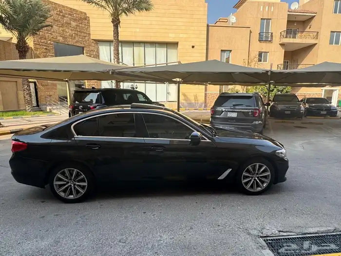 بي ام دبليو BMW 520i 2020 6