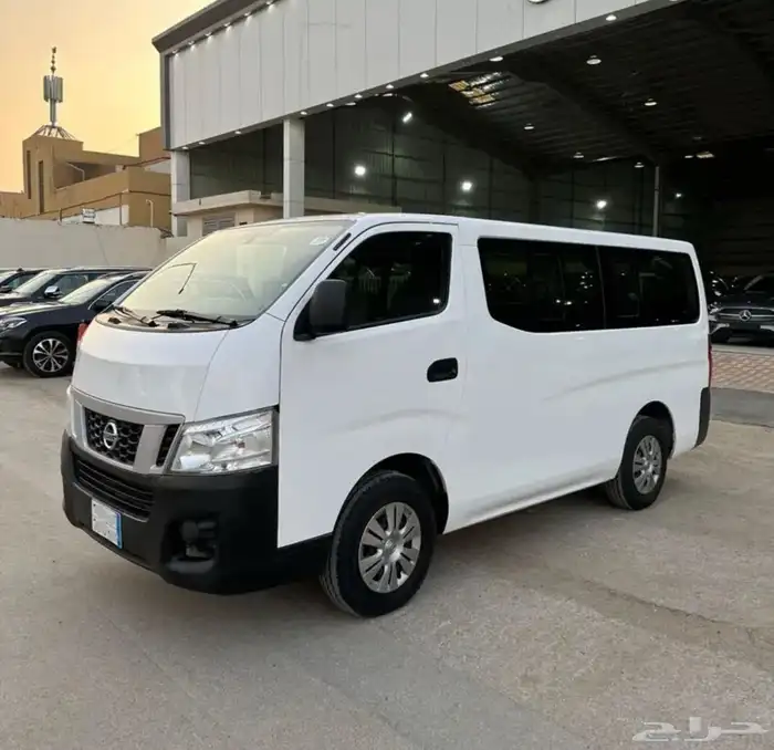 عندي باص للإيجار 0