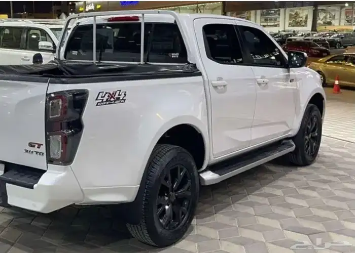 اسيوزو ديماكس 2024 جي تي فل كامل 4