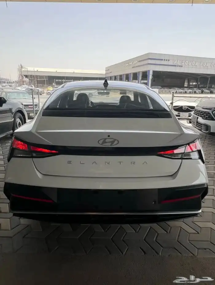 هيونداي النترا 2025 فل كامل وارد الصين بضمان 5سنوات 4