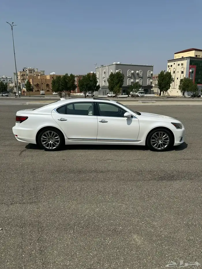 لكزز460 موديل 2015 لارج ممشى 200وكاله شرط سعودي فل كامل 6