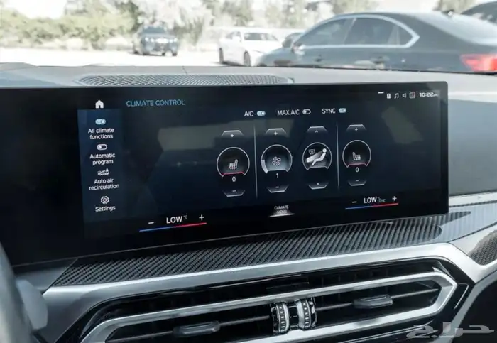 BMW M4   موديل 2024 داخليه احمر بسسسعر خيالي 18