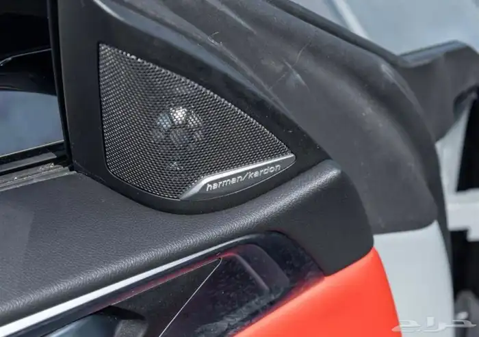 BMW M4   موديل 2024 داخليه احمر بسسسعر خيالي 14
