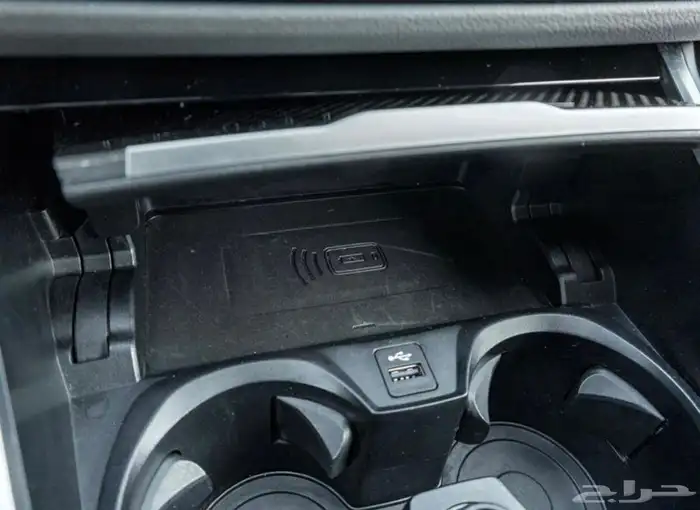 BMW M4   موديل 2024 داخليه احمر بسسسعر خيالي 16