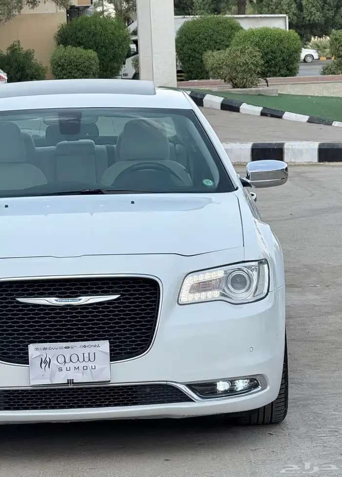 كرايزلر موديل 2021 لميتد نظيف 3