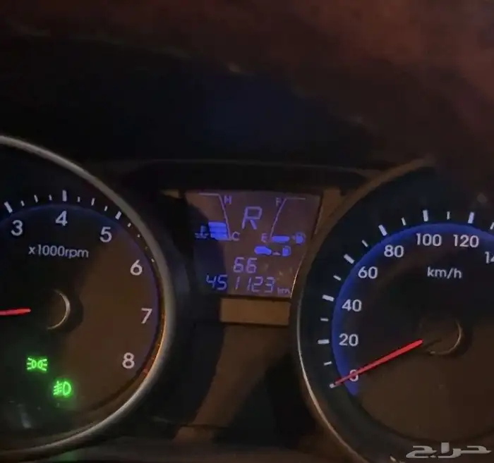 توسان 2015 فل كامل للبيع نظيف مكينة قير شرط بصمة حساسات تحك 6