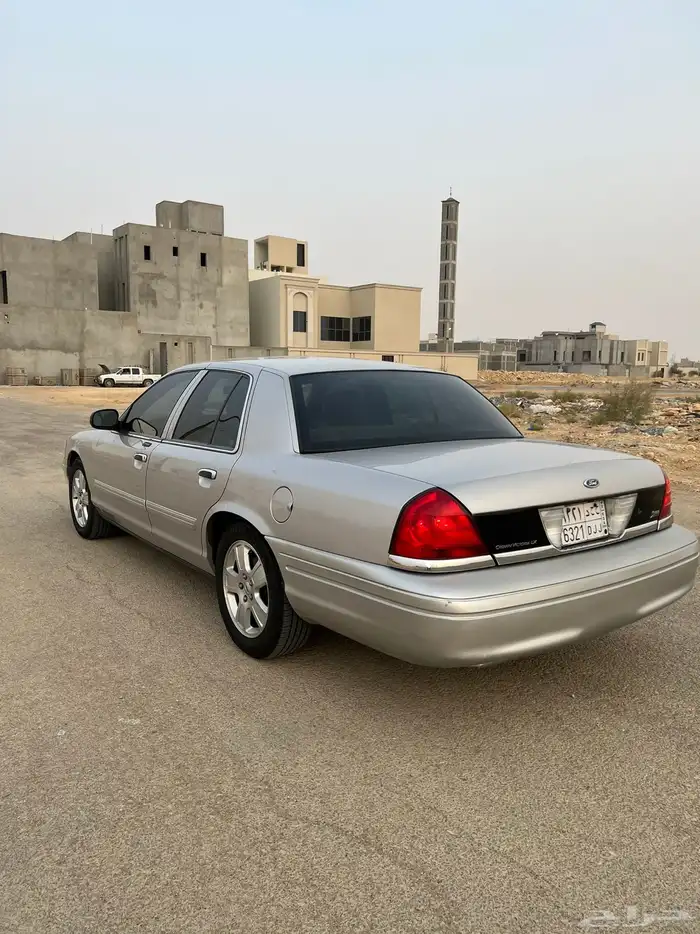 فورد فكتوريا بدي بلد 1