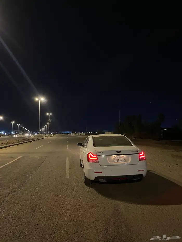 جيلي امجراند 2015 1