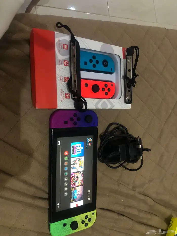 للبيع  Nintendo Switch (الإصدار الأصلي 2017) 4