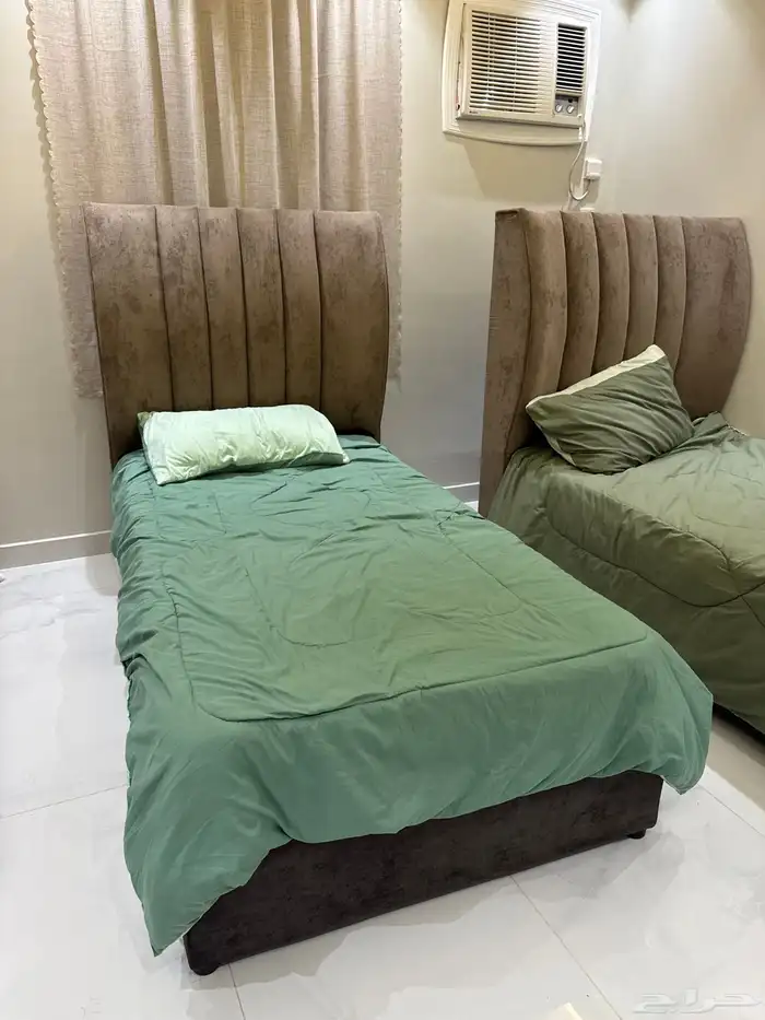 اسرة مع المراتب (5) اسرة 0