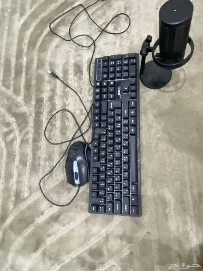 كيبورد وأغراضه شريط جراند 0