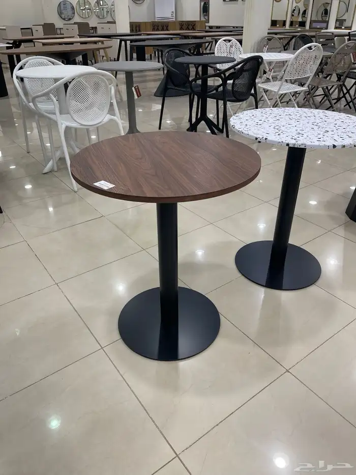 طاولات كوفي ومطاعم مختلفة 65