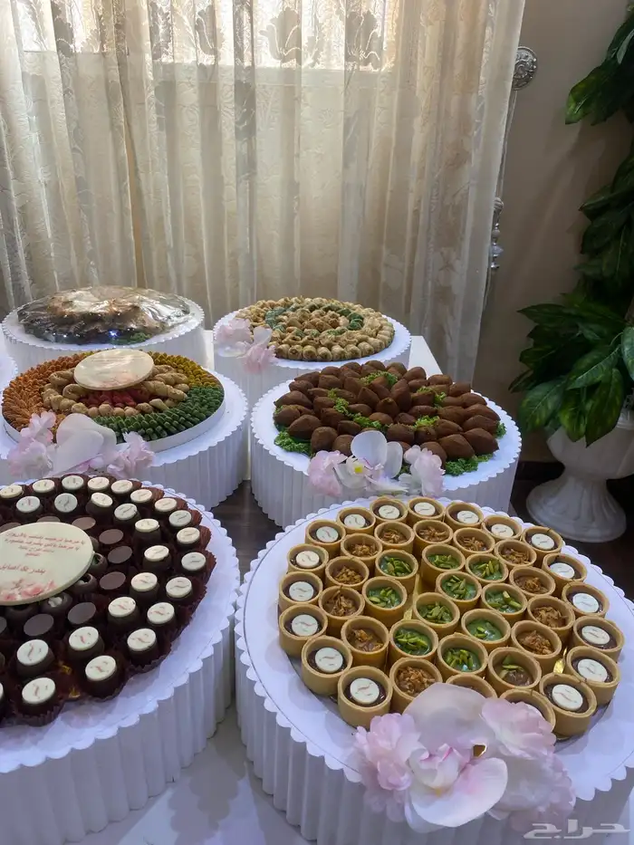 نخلات تمر محشي وصواني شعبيه شغل يبيض الوجهه شغلي بكل ذمة 5