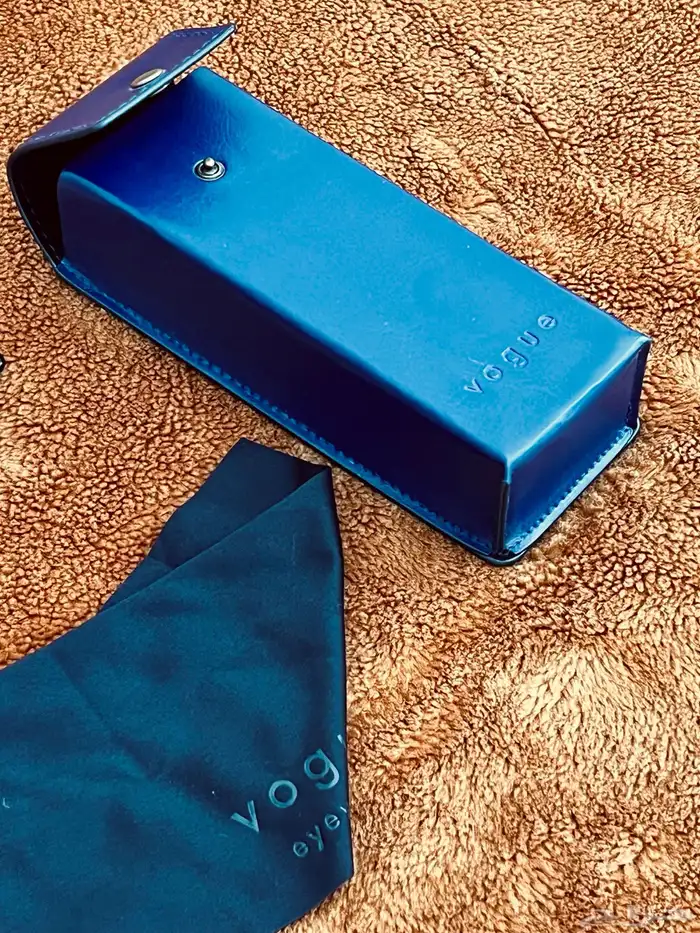 نظارة vogue 1