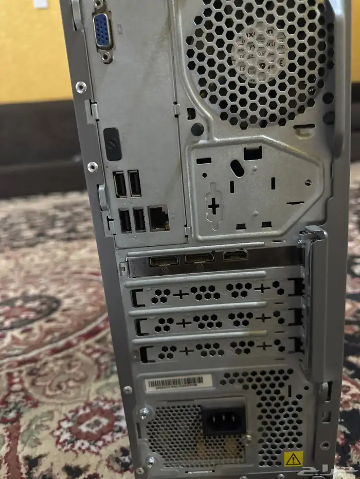 بي سي يشغل ألعاب فورت و قراند الحياه الواقعيه 3