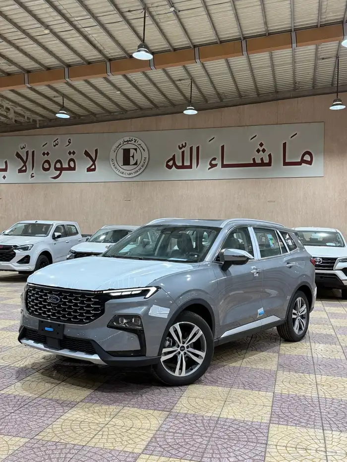 فورد تريتوري تيتانيم فل كامل 2025 الناغي صيانات مجانية 0