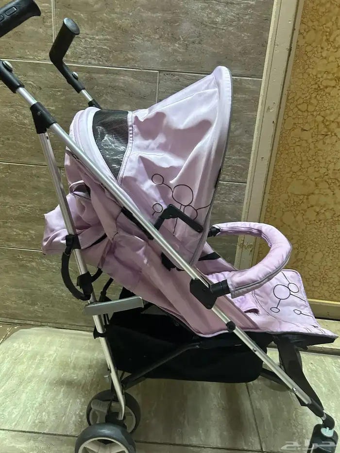 عربية اطفال من سنتر بوينت استخدام قليل ونظيفه وجميله 0