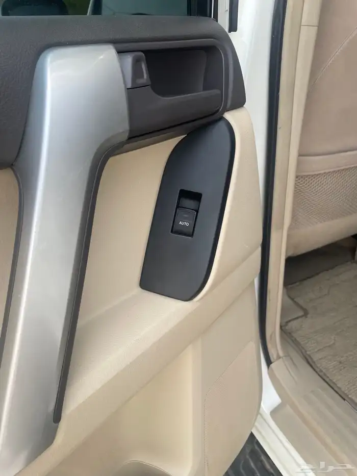 برادو 2020 نص فل وارد الكويت 25