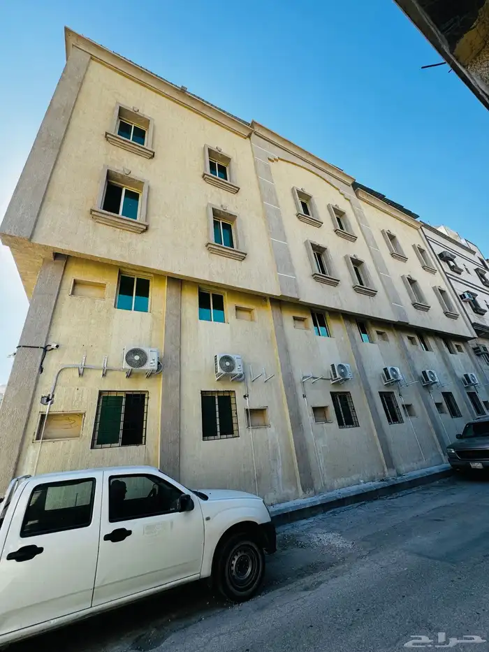 للبيع عمارة فى العدامة شيك واحد المطلوب 2.300.000 0