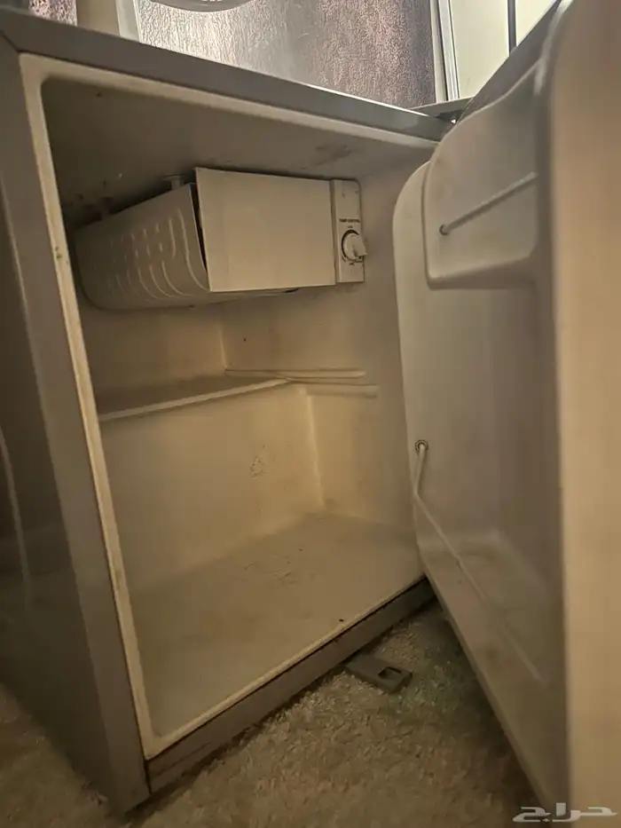 ثلاجة صغيرة للبيع 1