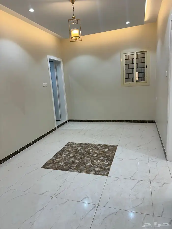 ملحق للبيع جديد ومقيم 22