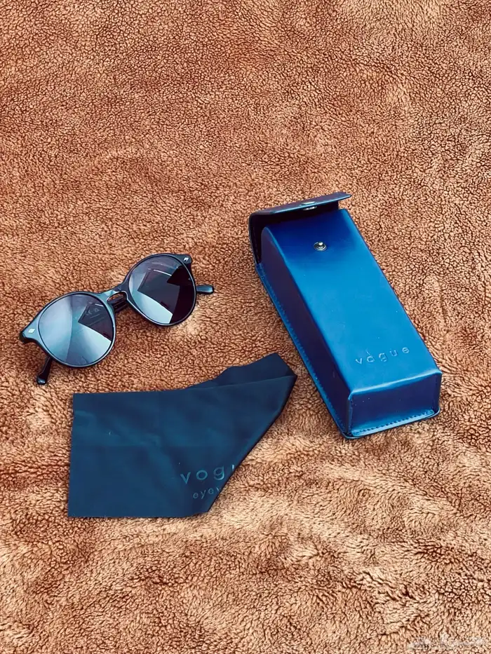 نظارة vogue 2