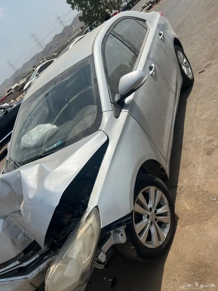 يوجد قطع غيار تشليح MG360  2019 جميع القطع موجوه 2
