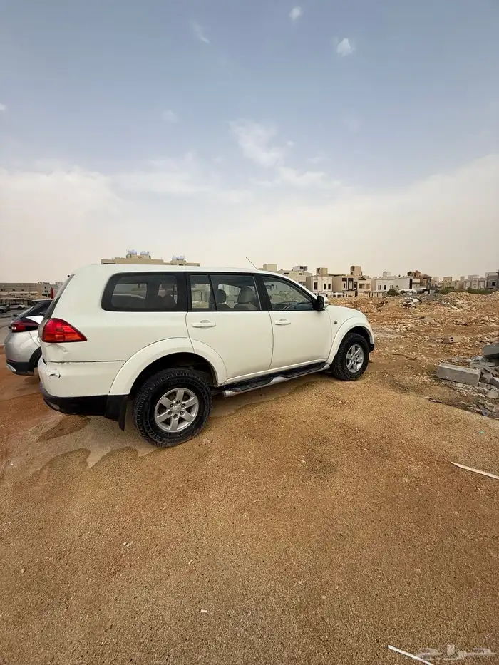 باجيرو 2012 6 سلندر دبل 3