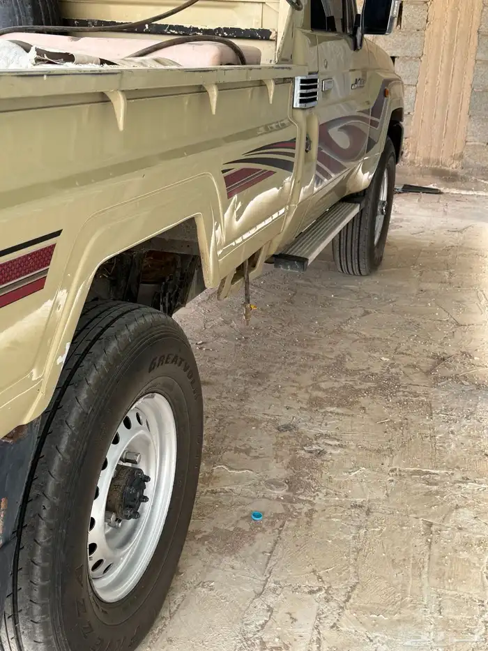 شاص 14 بريمي مركب له مكينه ديزل 3