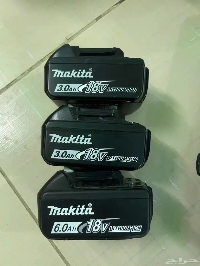 بطاريات ماكيتا MAKITA وهزاز سراميك 2